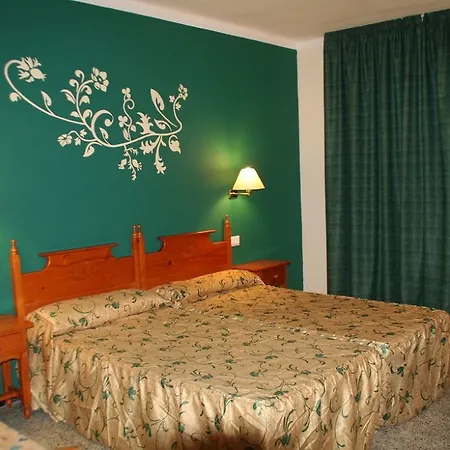 H-top Paradis Park Suites Пинеда-де-Мар
