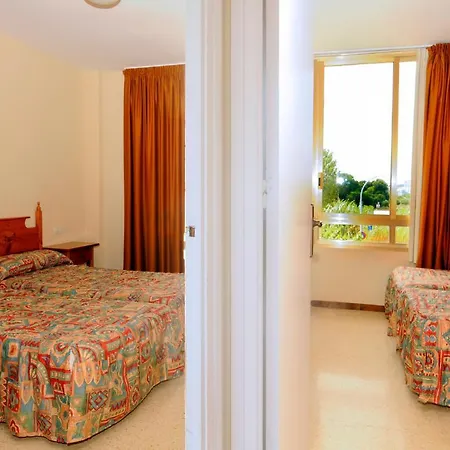 Отель H-top Paradis Park Suites