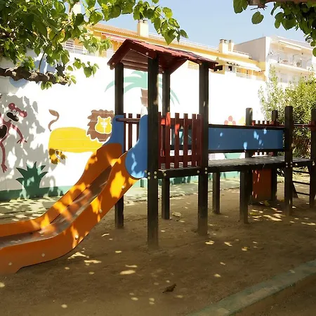 H-top Paradis Park Suites Пинеда-де-Мар